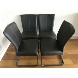 4 Eetkamerstoelen De Bommel