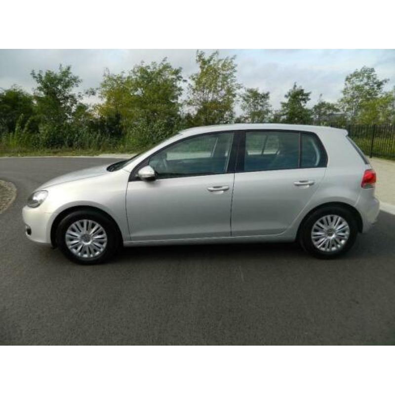 Volkswagen Golf 1.6 TDI Highline BlueMotion AIRCO/ECC 5 DEUR