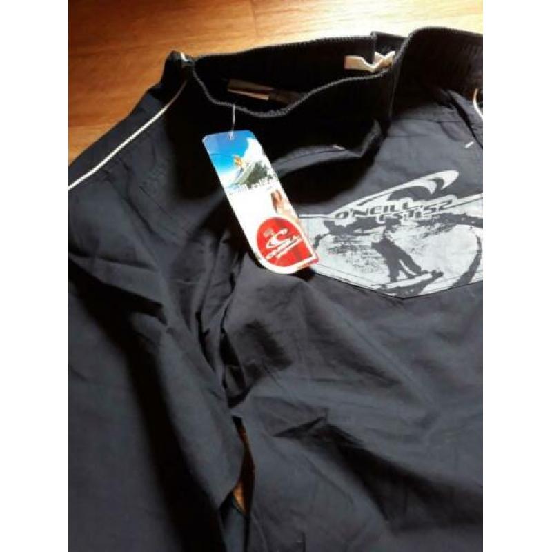 Nieuw oneill broek maat 140