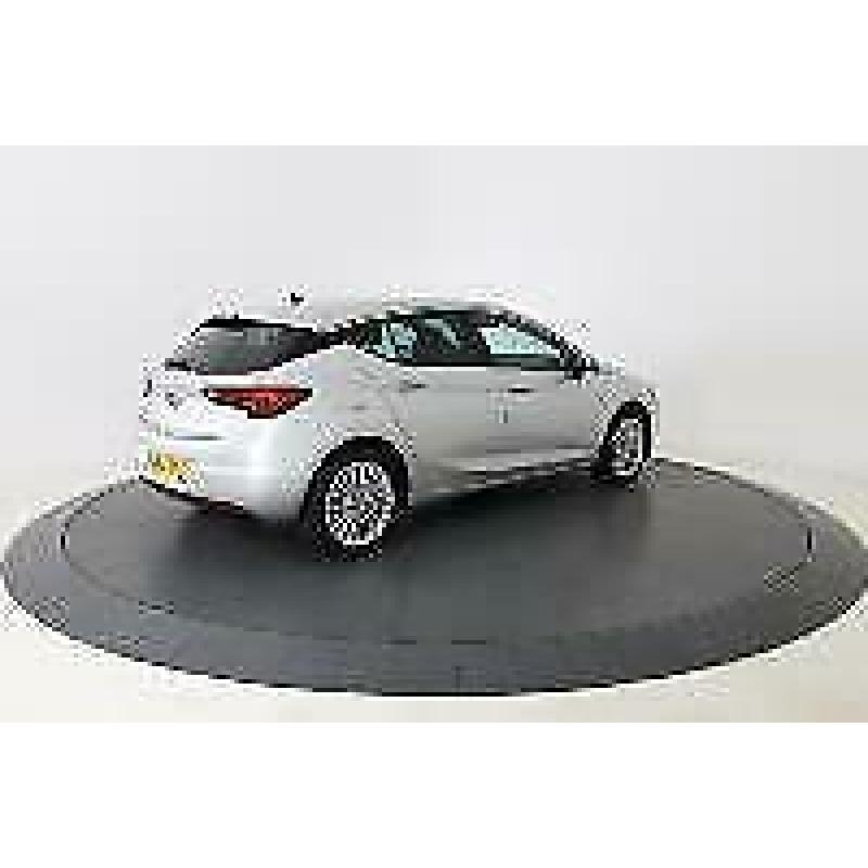 Opel Astra 105pk Turbo Innovation (Camera/17"LMV/NAV/AGR/NL