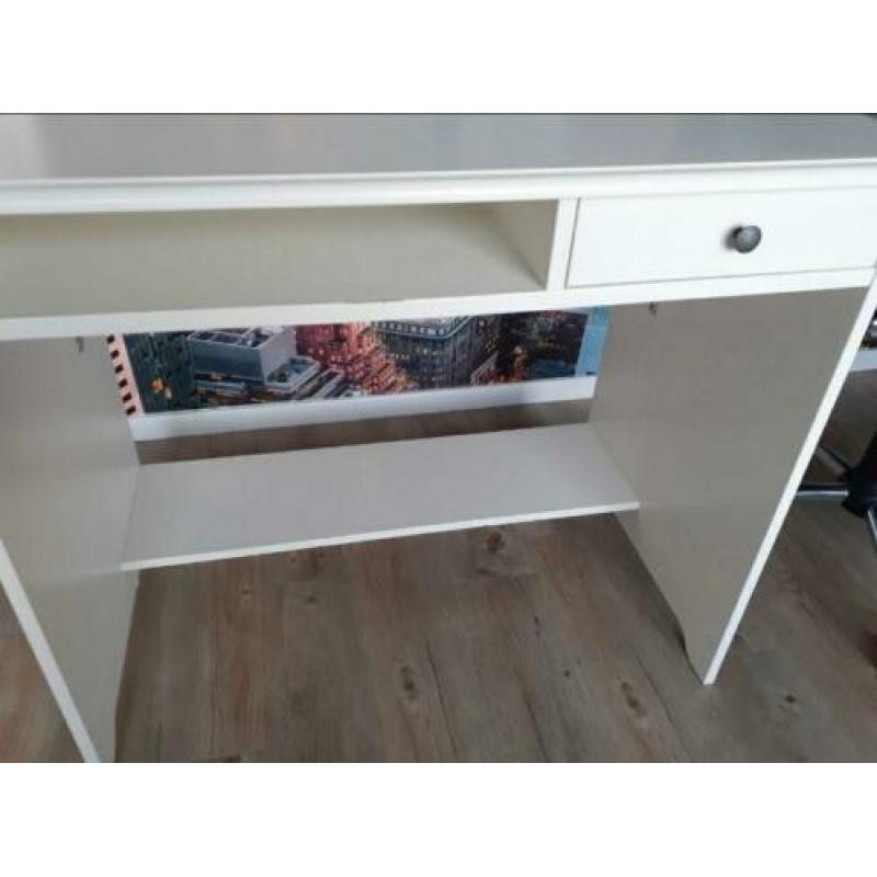 Bureau gratis ophalen