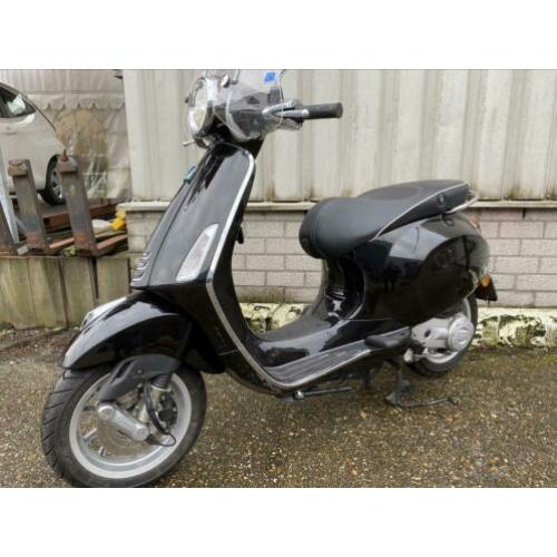 Vespa Primavera 4T SNOR bj. 09-2019 2700 km