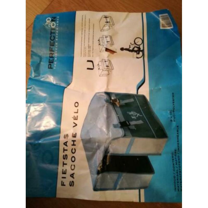 mooie dubbele fietstas .Inhoud 2 x 14 ltr inhoud