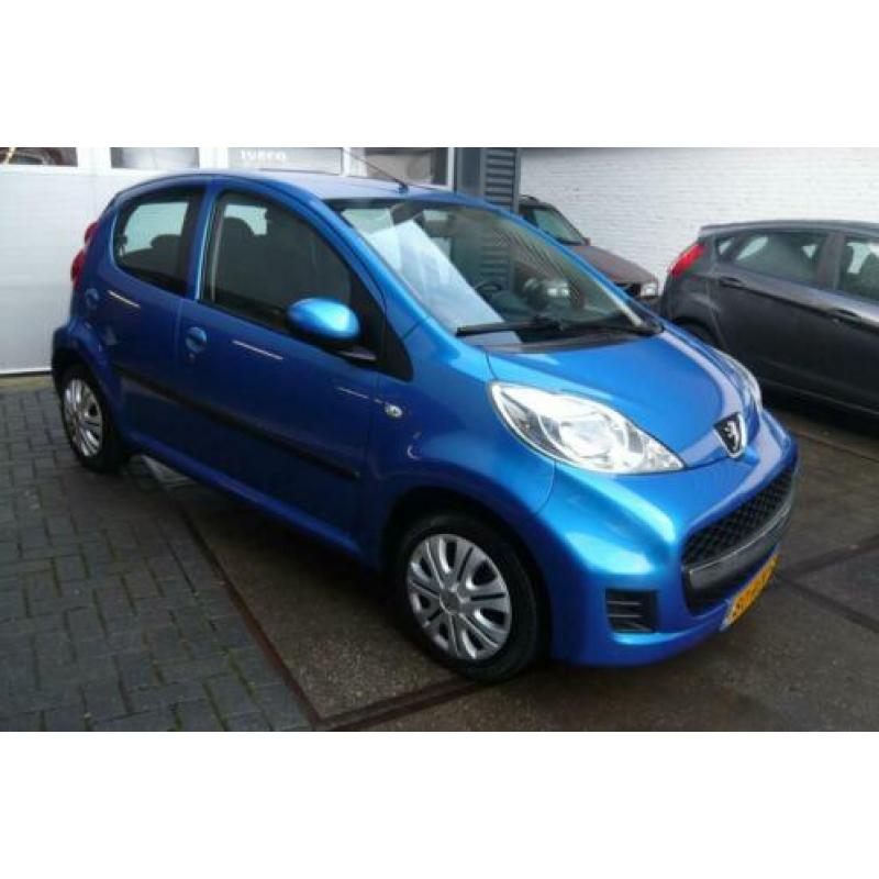 Peugeot 107 1.0-12V XS 5 Deurs AIRCO Elektrische ramen centr