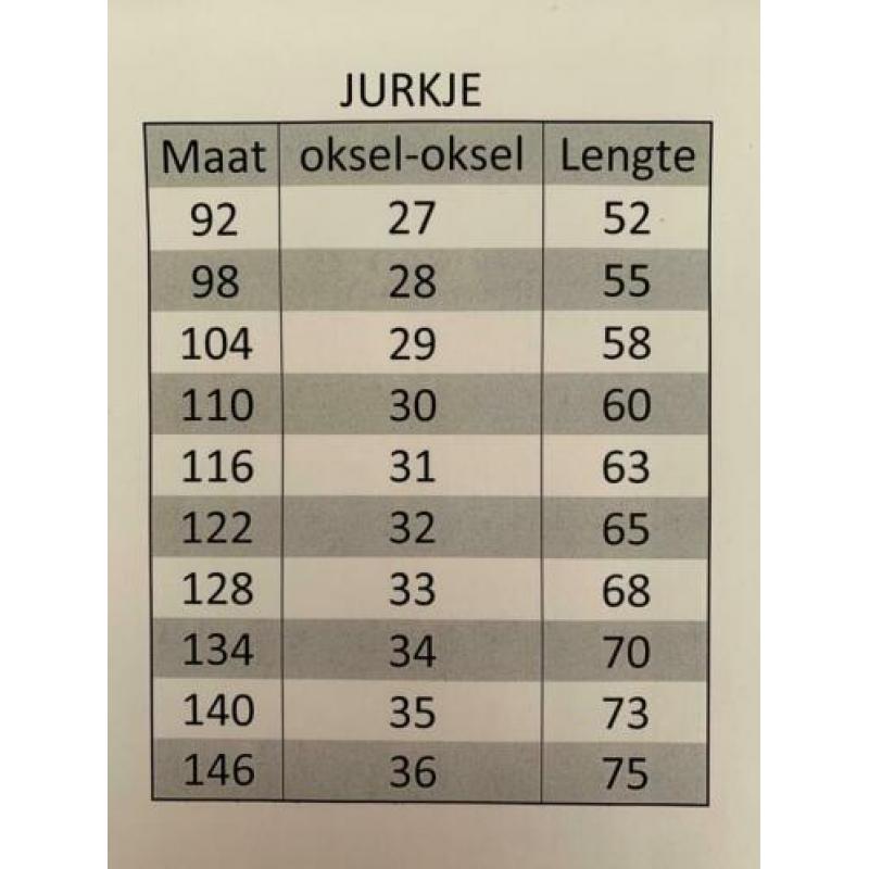 Jurkje met paarden groen (ook met korte mouw) maat 134