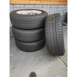 stalen velgen met banden zomerbanden VW Golf 195/65