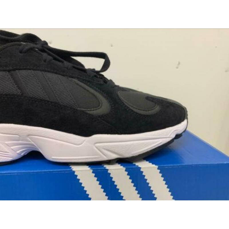 Te koop nieuwe Adidas Yung-1