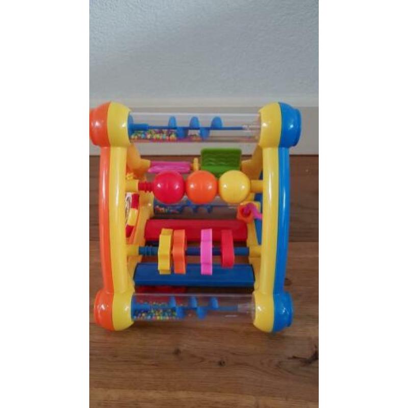 B'kids activity kubus