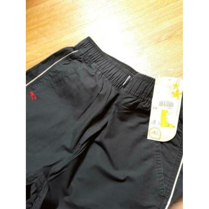 Nieuw oneill broek maat 140