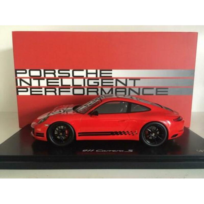 Porsche 911 (991) Carrera S Endurance Racing 2016 rood 1:18