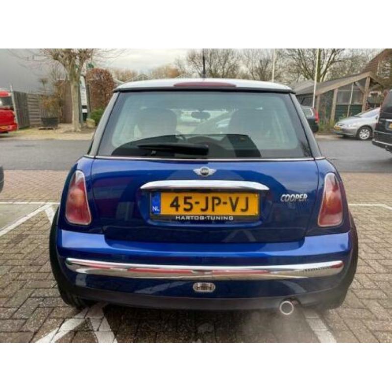 Mini Mini 1.6 Cooper Pepper zeer leuke mini cooper netjes ,