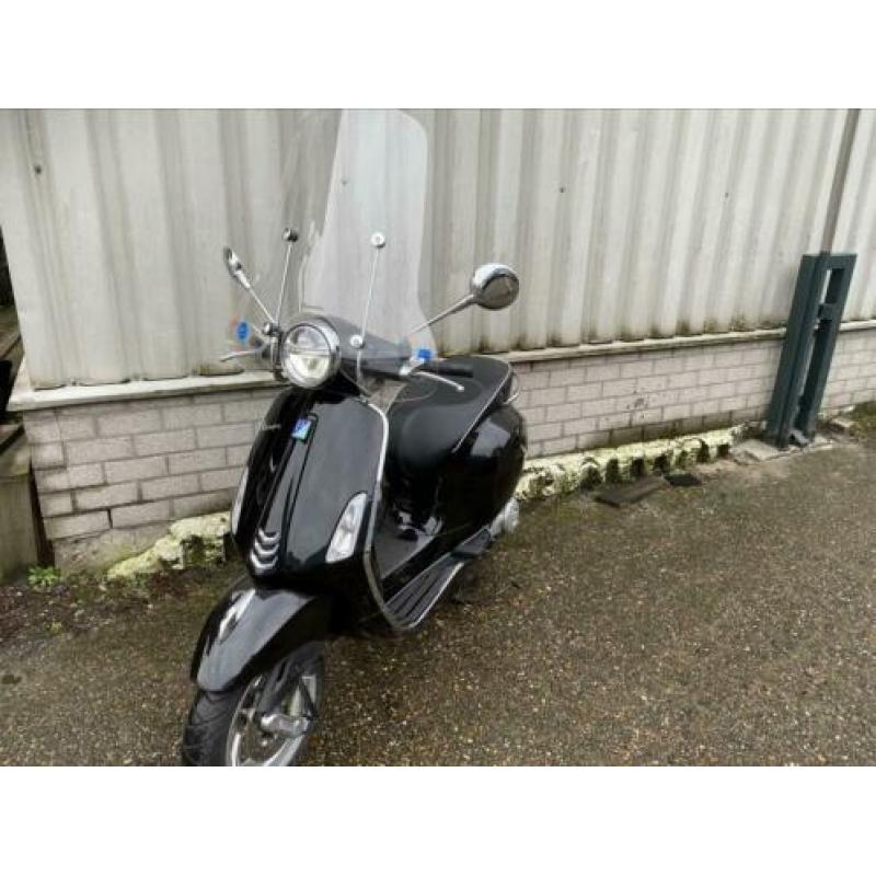 Vespa Primavera 4T SNOR bj. 09-2019 2700 km