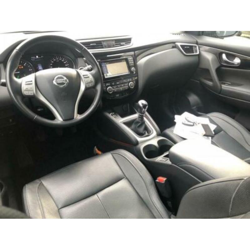 Nissan QASHQAI 1.5 dCi Business Edition Panodak,Leder,Navi,1