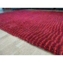 vloerkleed wol rood paars gemeleerd design jaren 70 retro