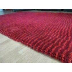 vloerkleed wol rood paars gemeleerd design jaren 70 retro