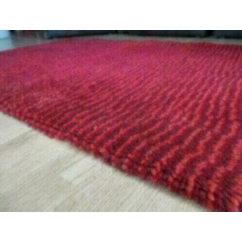 vloerkleed wol rood paars gemeleerd design jaren 70 retro