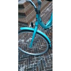 Lichtblauwe damesfiets