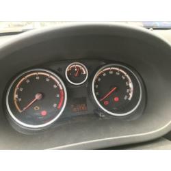 Opel Corsa 1.2 16V 3D 2010 Wit Pano Dak ECC OPC line