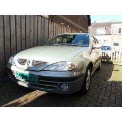 Renault Megane 1.8 16V Break Auth 2005 2002 Groen