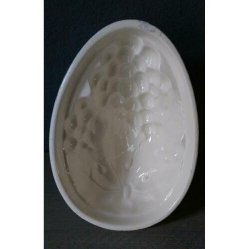 Puddingvorm Ei, 22x15x9 cm Creme kleur