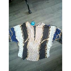 Mooie nieuwe blousen maat s v maar 12,50 pst