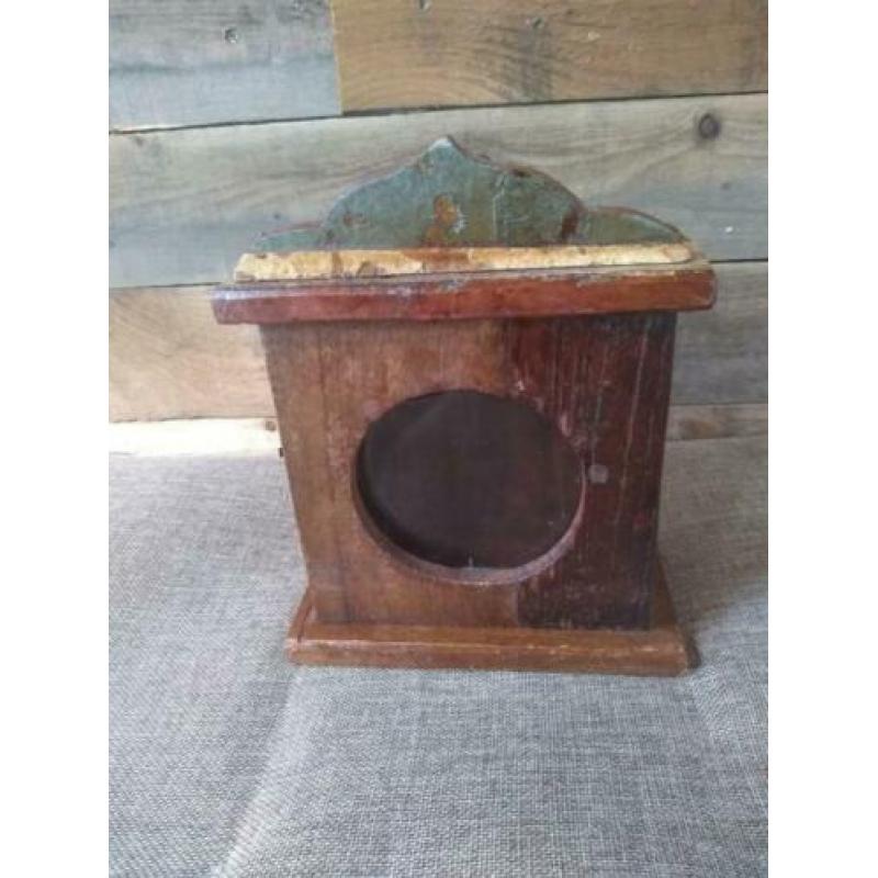 Houten klokkastje, 5 soorten