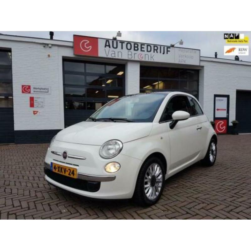 Fiat 500 0.9 TwinAir Turbo Lounge Pano-Dak Mooie auto.