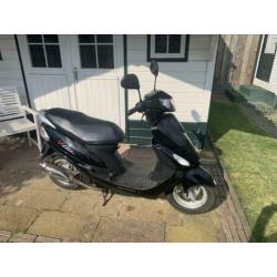 Peugeot V-Clic BJ 2012 45 Km
