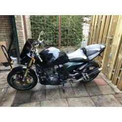 Kawasaki Z1000 uit 2005 met 45000 km