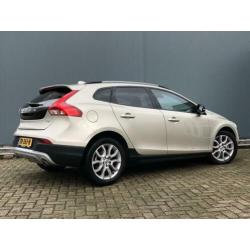 VOLVO V40 Cross Country T3 152PK Automaat Polar+ Luxury Stan