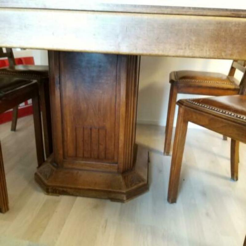 Art Deco Eettafel