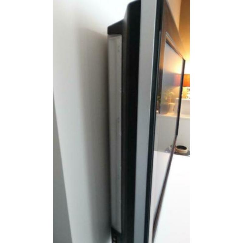 Mat wit design tv meubel hangend