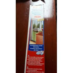 Vliegen gordijn van lamellen voor de caravan 65cm x 1,85