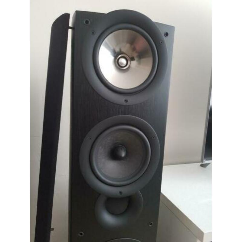 KEF iQ9 topspeakers