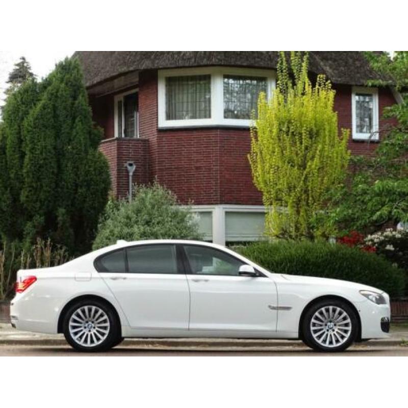 Bmw 7-serie 750i xDrive V8 408PK+ High Ex. *extreem luxe*