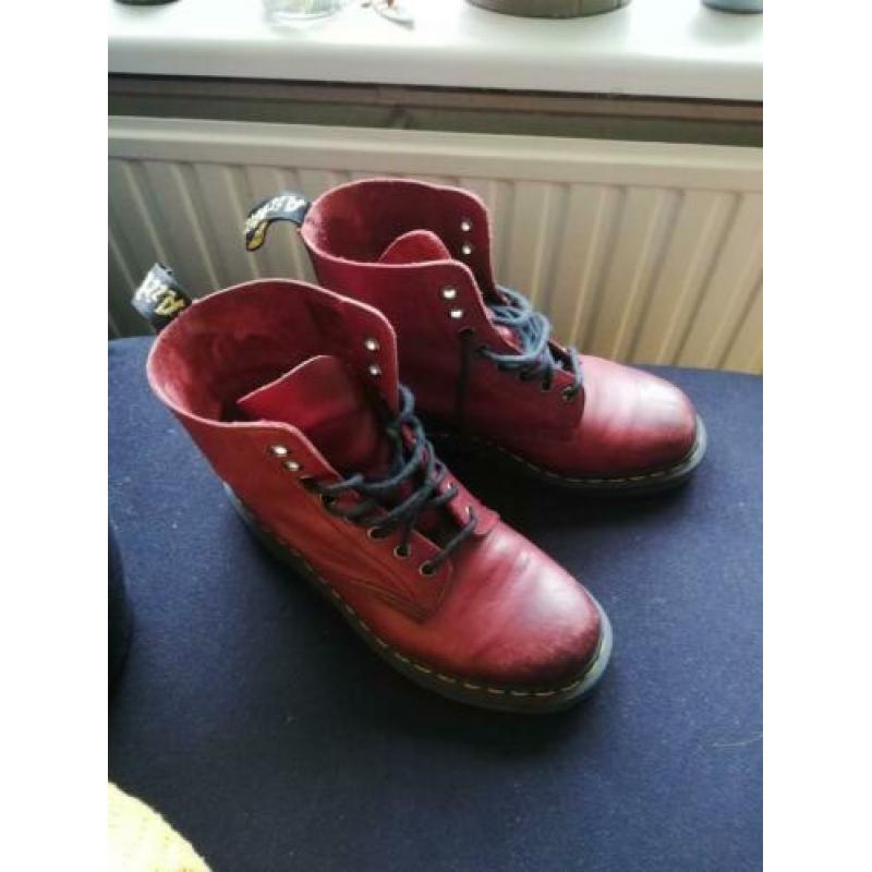 Dr Martens maat 39 bordeaux rood
