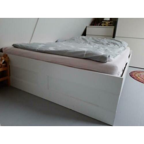 Tweepersoonsbed Ikea