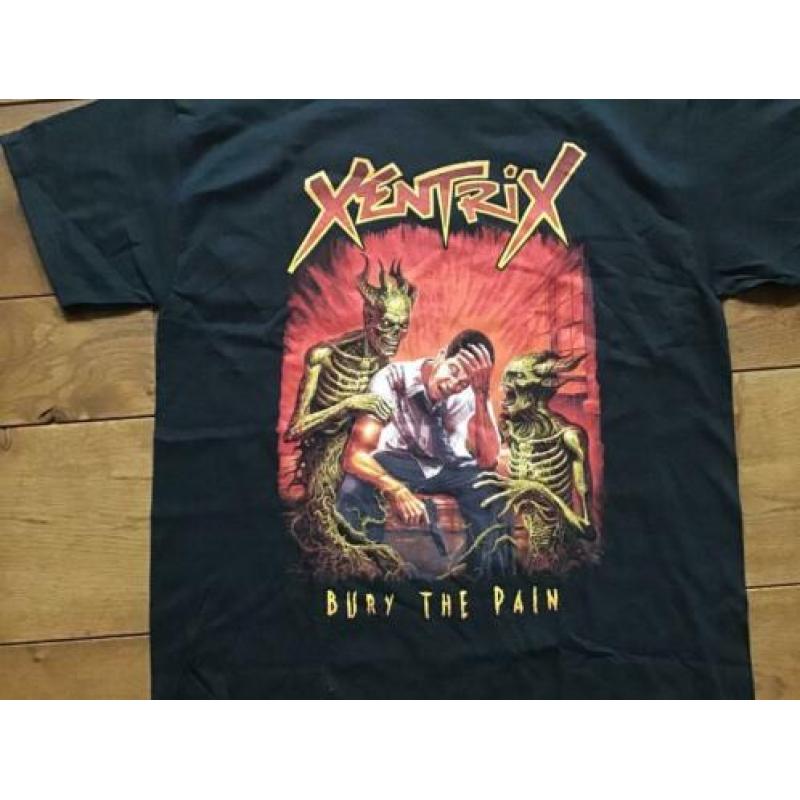 t shirt van Xentrix Bury The Pain Maat L Nieuw