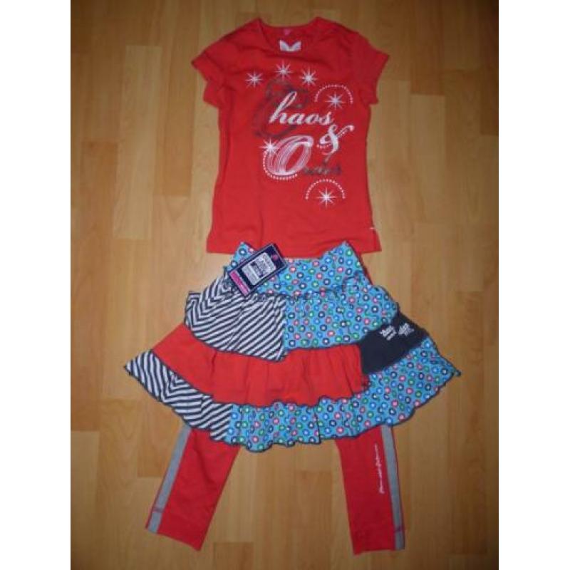 Hippe 3 delige set van Chaos en Order, maat 110/116 NIEUW!