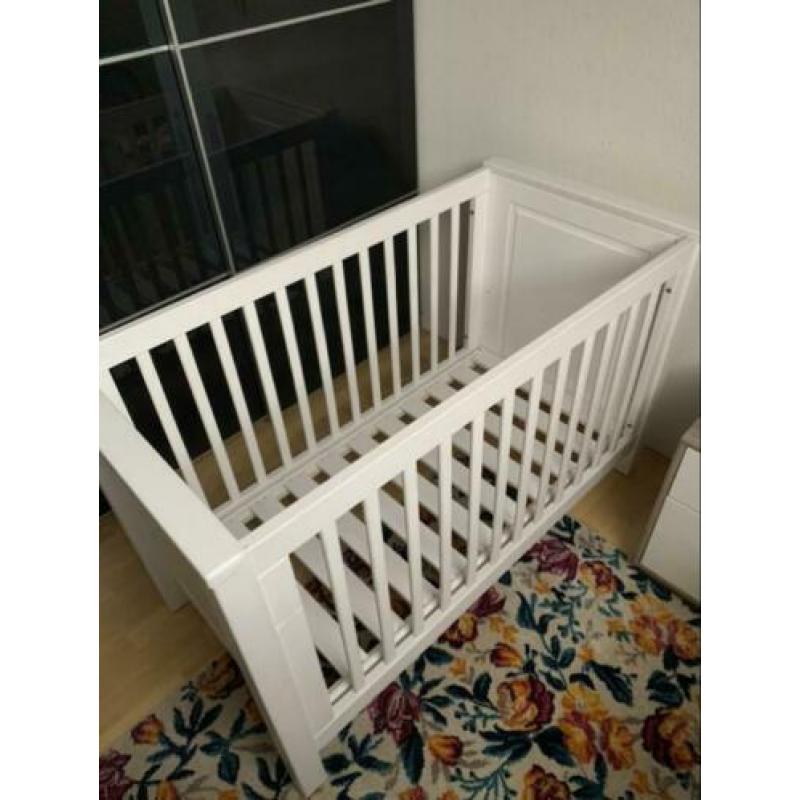 Ledikant 60x120, massiefhout! Wit