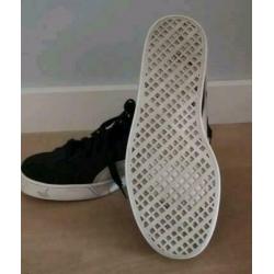Puma zwarte sneakers maat 40