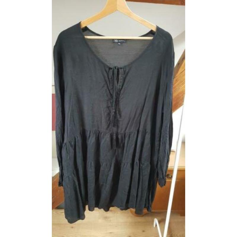 Dunne, zwarte tuniek, Didi. Maat 44. (15,00 incl verzenden.)