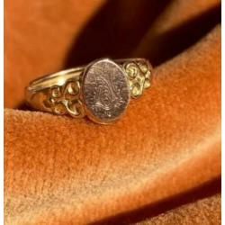 Vintage ring