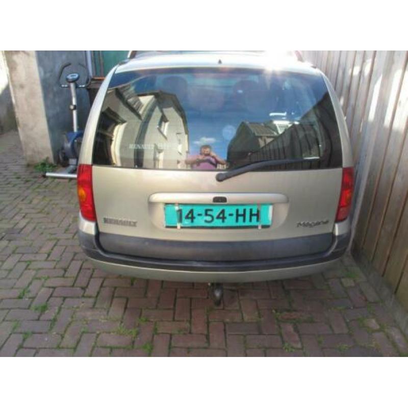 Renault Megane 1.8 16V Break Auth 2005 2002 Groen