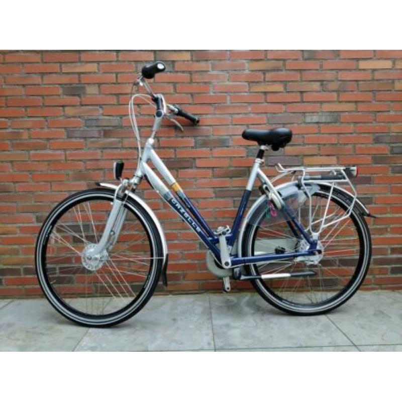 Gazelle Orange limited edition, Alu frame, 8 Nexus versnel.