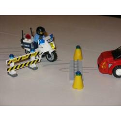 lego 60138 Politie auto, motor en luxe auto met boef