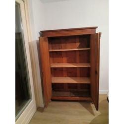 Mooie Biedermeier kast