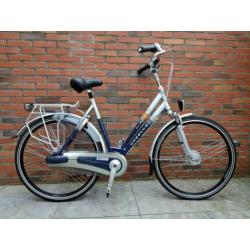 Gazelle Orange limited edition, Alu frame, 8 Nexus versnel.