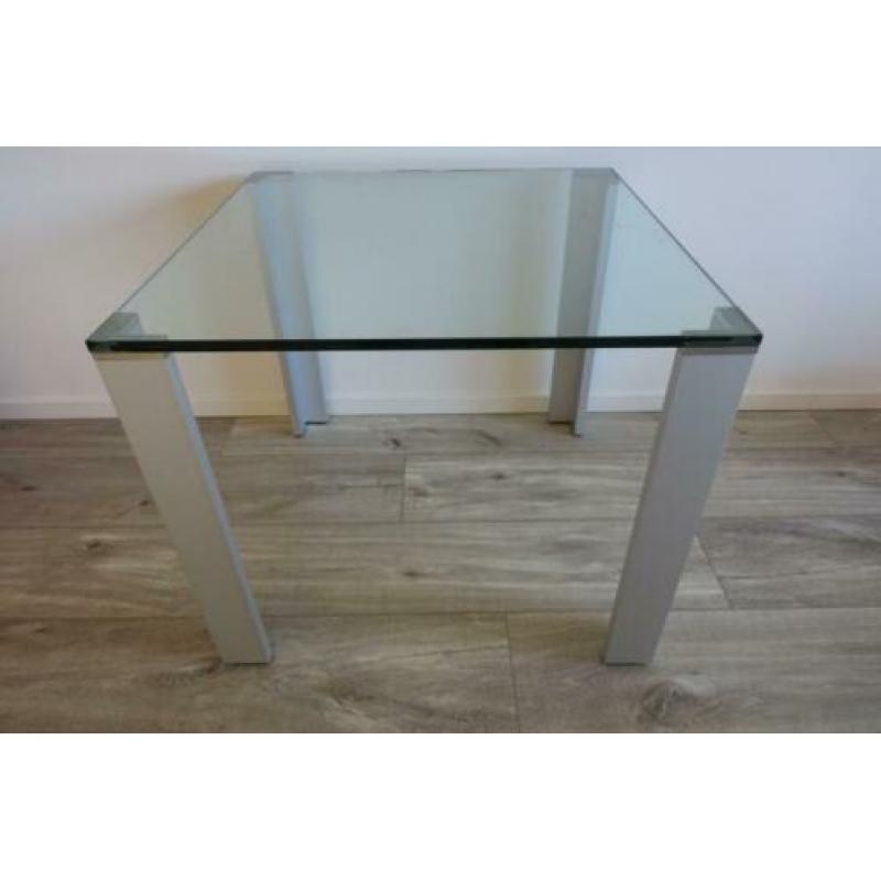 Lourens Fisher glazen bijzettafel 60 x 60 x 50 90 euro!