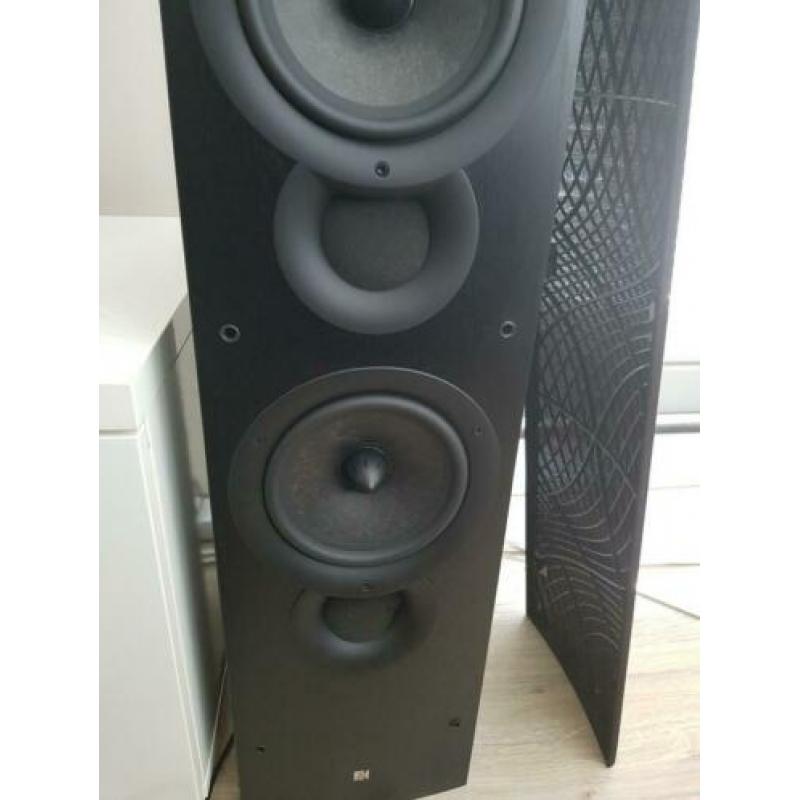 KEF iQ9 topspeakers